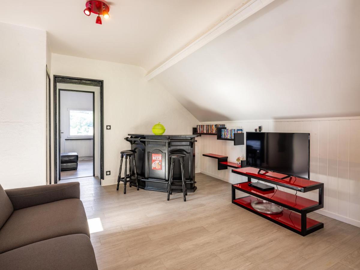 Stunning 4-Bed House In La Bourboule Villa Екстериор снимка